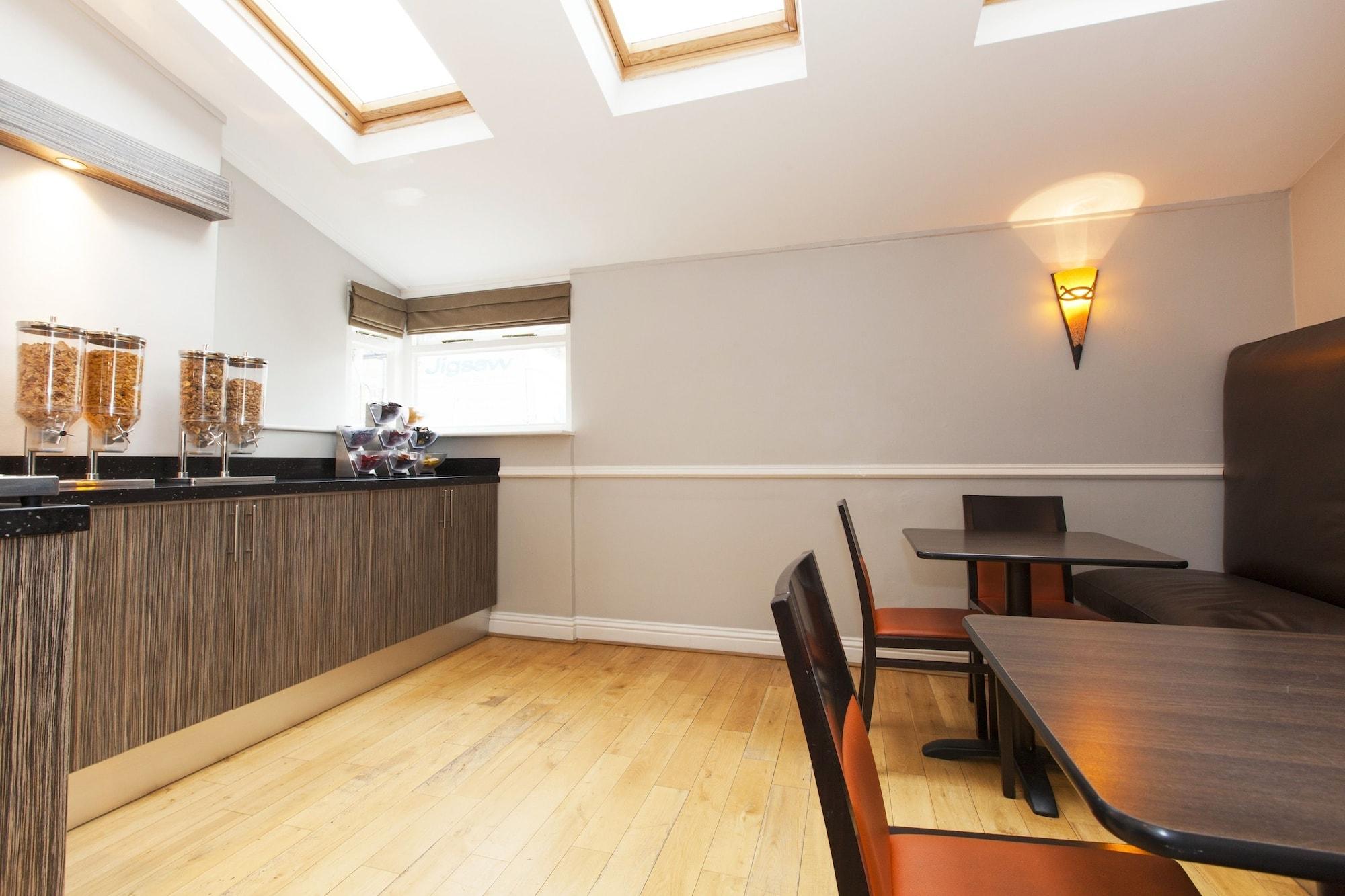 The Abbey Lodge Hotel Bradford  Exterior foto
