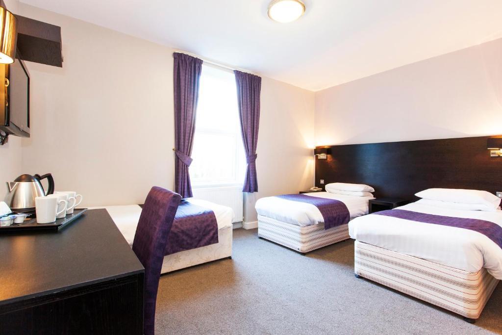 The Abbey Lodge Hotel Bradford  Habitación foto
